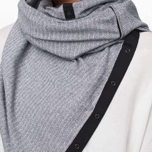 Lululemon Vinyasa Scarf